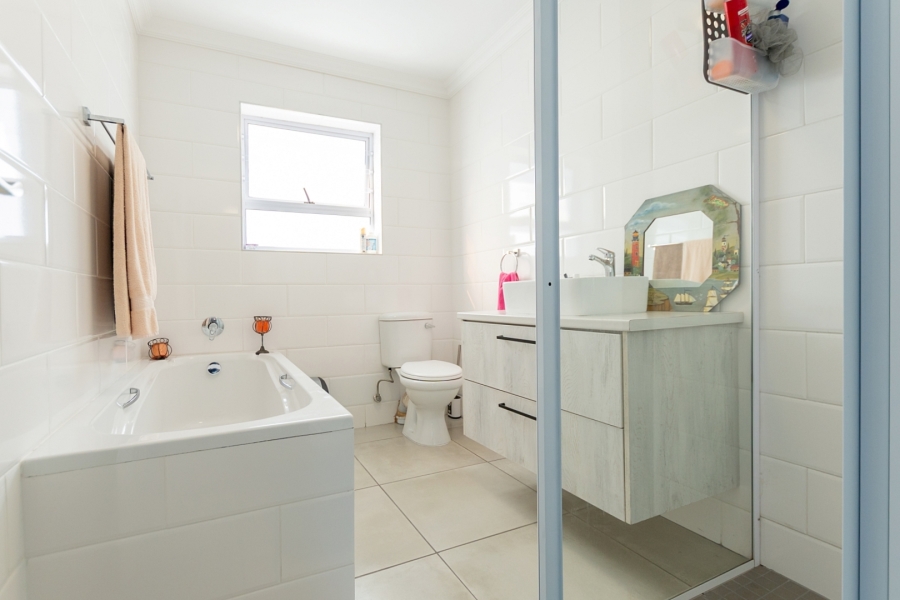 3 Bedroom Property for Sale in Port Owen Western Cape